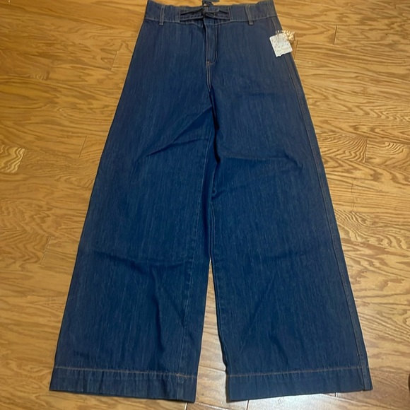 Free People Denim - Free People Indigo Wash Wide Leg Jeans Size 30. High Rise at waist